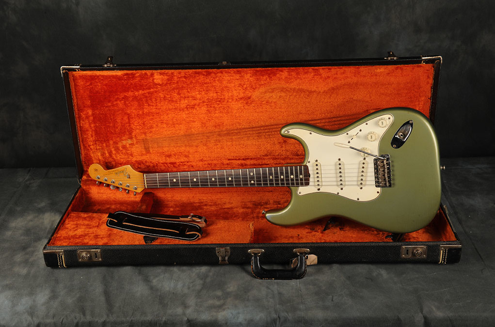 1965 Fender Stratocaster Ice Blue Metallic