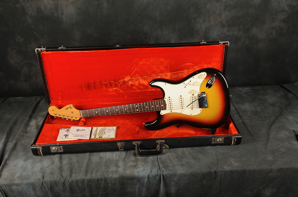 1966 Fender Stratocaster Sunburst (4)