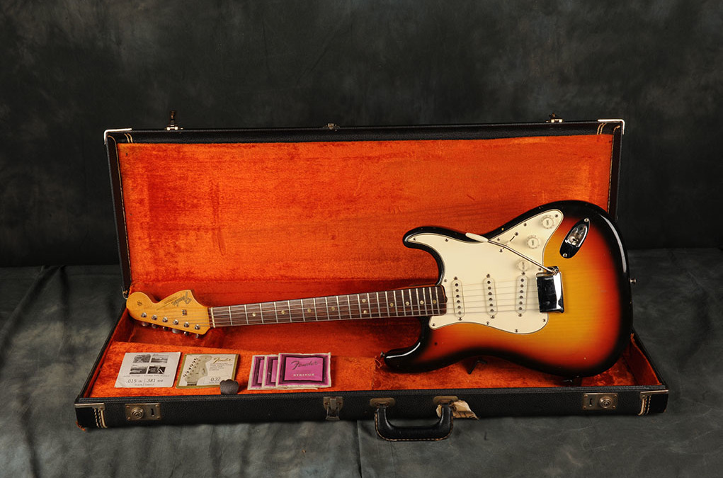 1966 Fender Stratocaster Sunburst (7)