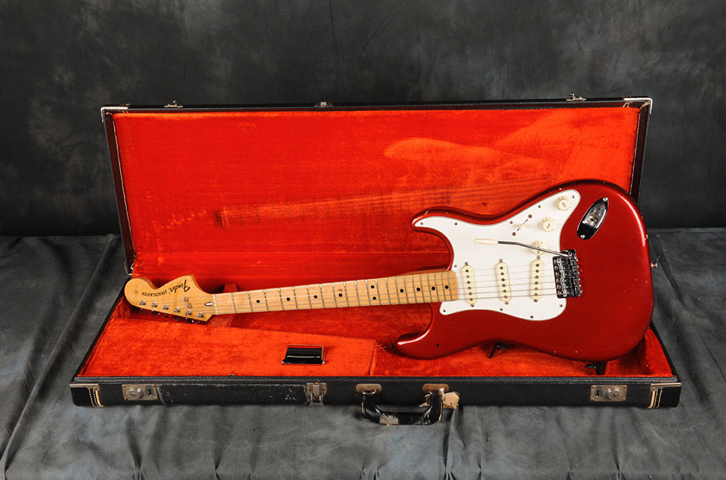 1972 Fender Stratocaster Candy Apple Red