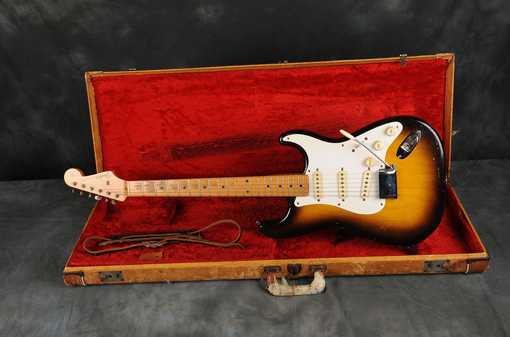 1958 Fender Stratocaster Sunburst 2 toni