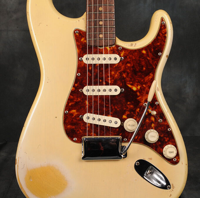 Fender Stratocaster 1962 Blond (2)