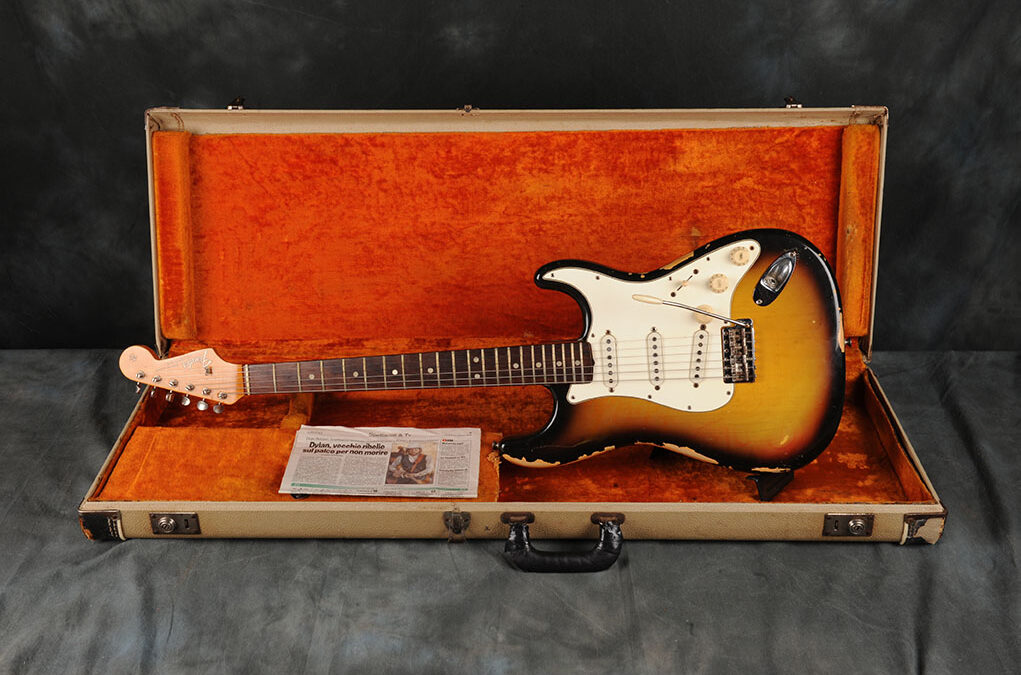 Fender-Stratocaster-1965-bob-Dylan (21)