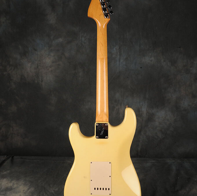 Fender Stratocaster 1969 Ow (2)