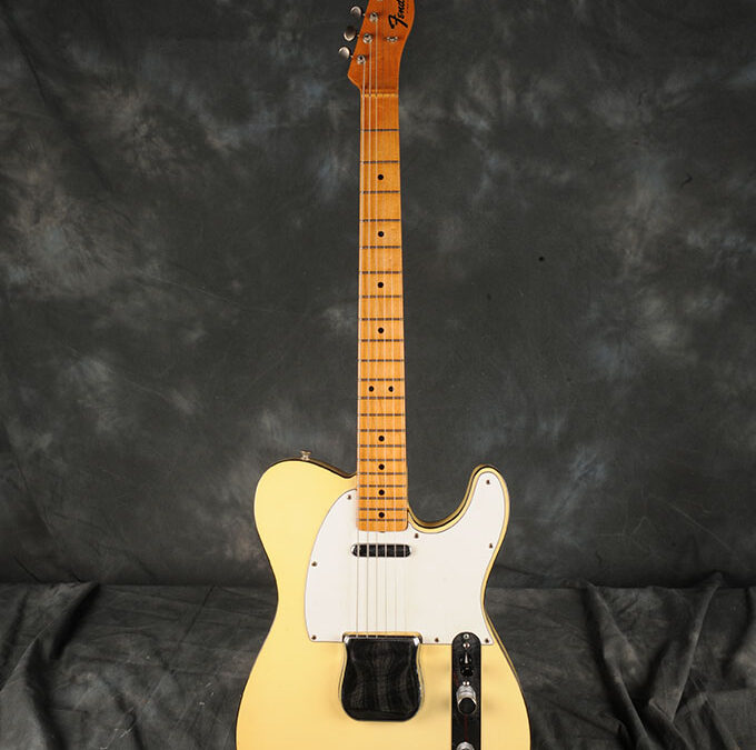 Fender Telecaster 1966 Blond (2)