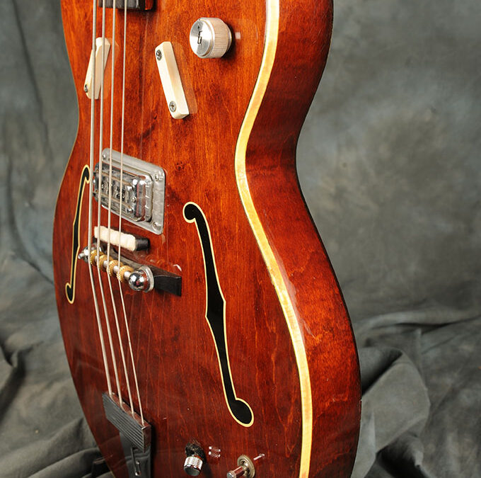 Gretsch Bass 1968 (12)